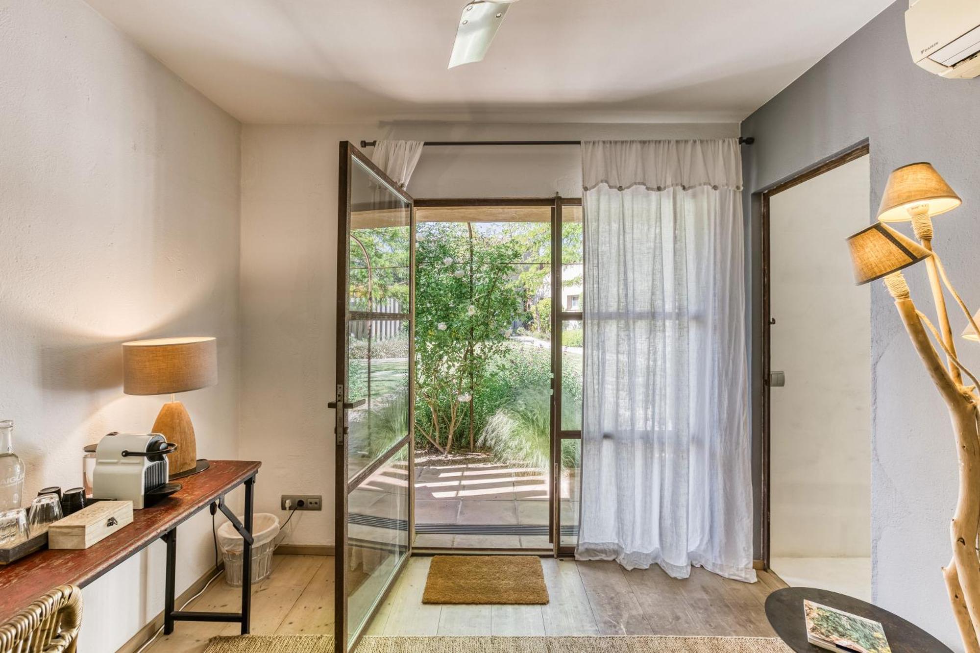 Les Hamaques Hotel Viladamat Ngoại thất bức ảnh